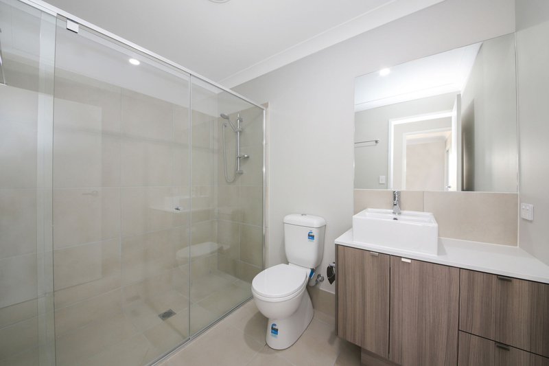 Photo - 1/8 Juniper Street, Logan Reserve QLD 4133 - Image 9