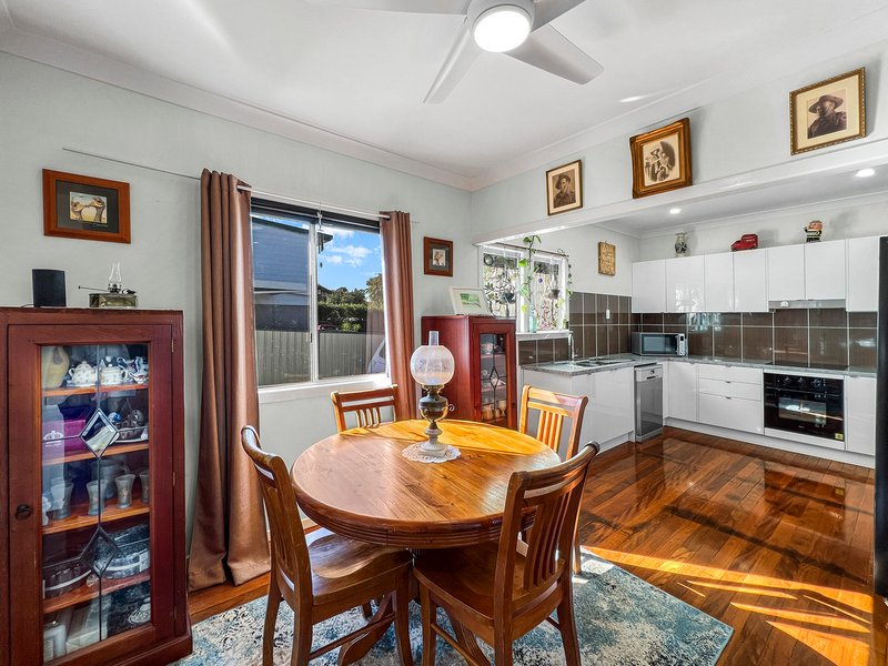 Photo - 18 Just Street, Rosewood QLD 4340 - Image 7