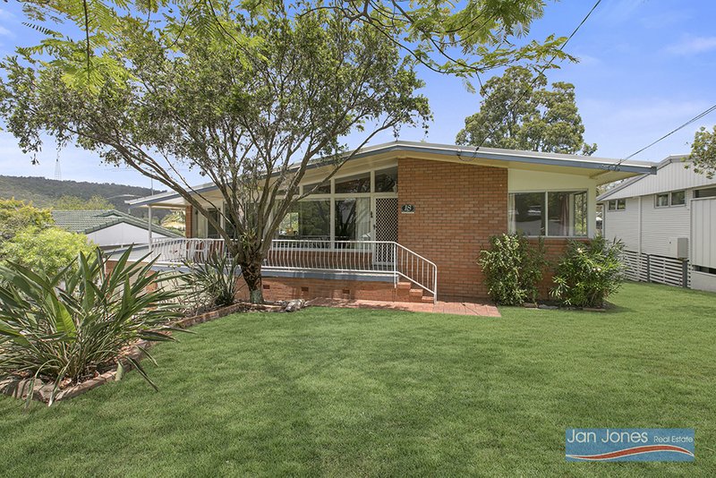 Photo - 18 Kalimna Street, The Gap QLD 4061 - Image 2