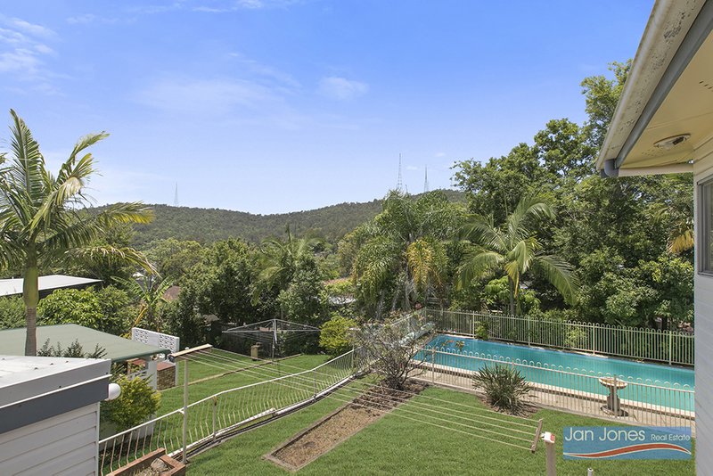 Photo - 18 Kalimna Street, The Gap QLD 4061 - Image 19