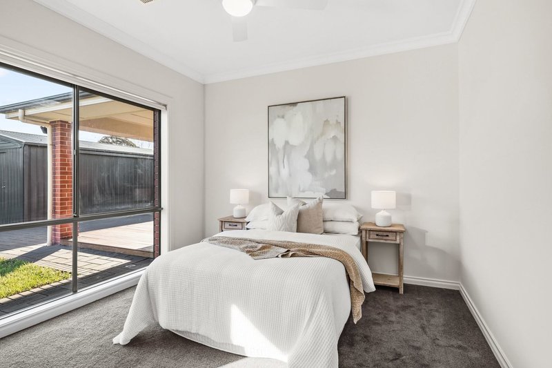Photo - 18 Kanbara Street, Flinders Park SA 5025 - Image 14
