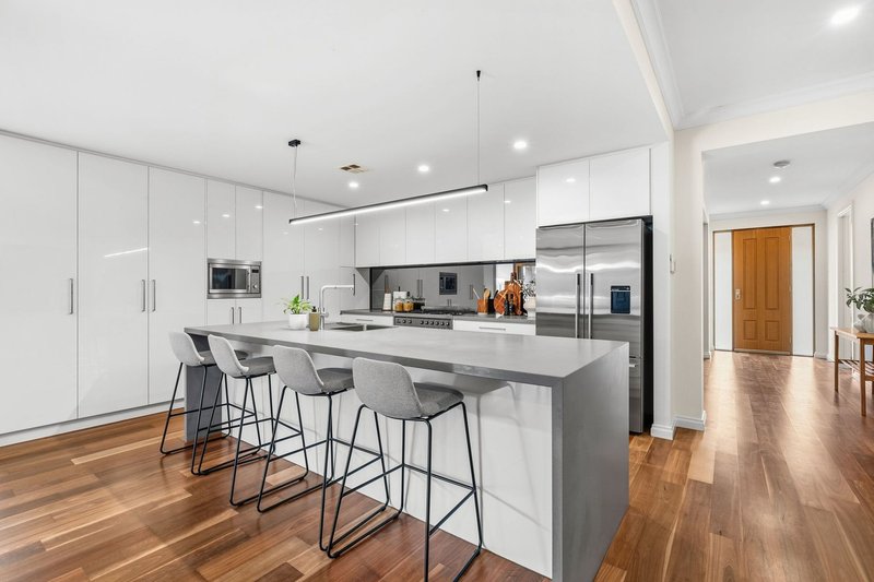 Photo - 18 Kanbara Street, Flinders Park SA 5025 - Image 15
