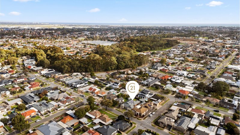 Photo - 18 Kanbara Street, Flinders Park SA 5025 - Image 25