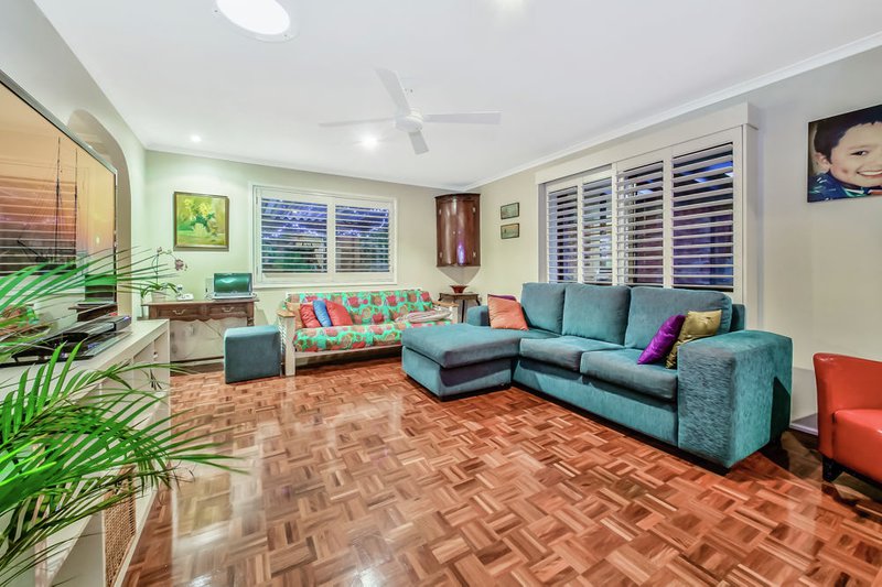 Photo - 18 Kanturk Street, Ferny Grove QLD 4055 - Image 11