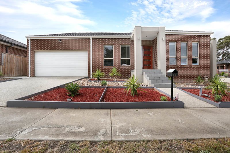 18 Karagola Terrace, Epping VIC 3076