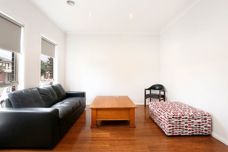 Photo - 18 Karagola Terrace, Epping VIC 3076 - Image 5