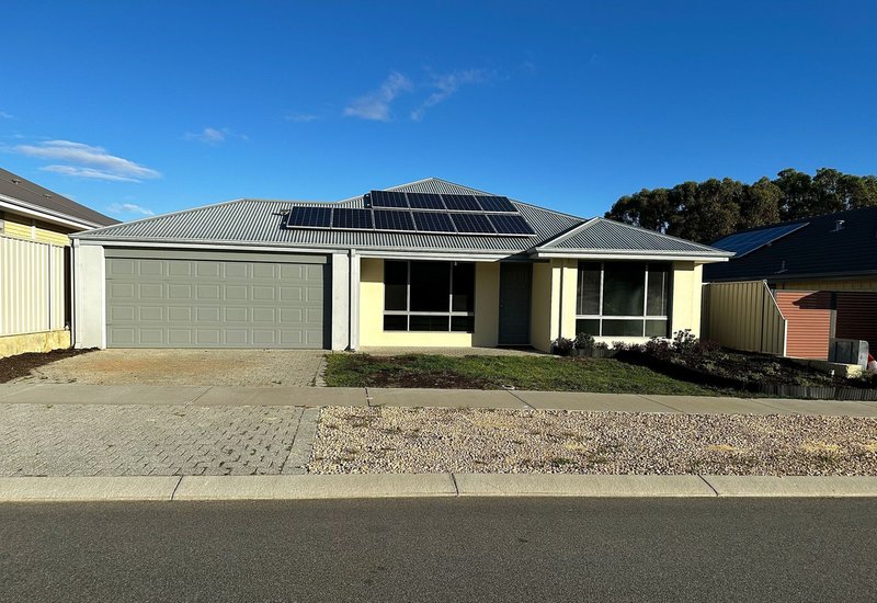 Photo - 18 Kardan Drive, Yanchep WA 6035 - Image 3