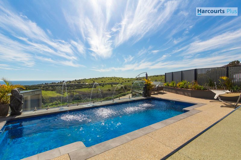 18 Karoola Court, Hallett Cove SA 5158