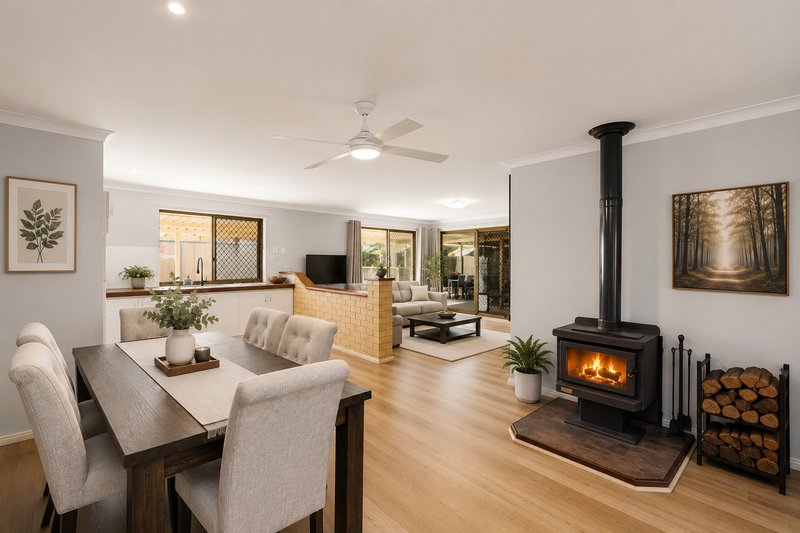 Photo - 18 Karrawa Gardens, Port Kennedy WA 6172 - Image 2