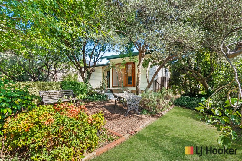 Photo - 18 Kathleen Street, Queanbeyan NSW 2620 - Image 13