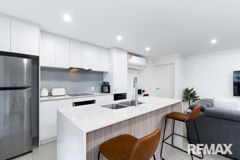 Photo - 1/8 Keel Lane, Alkimos WA 6038 - Image 6
