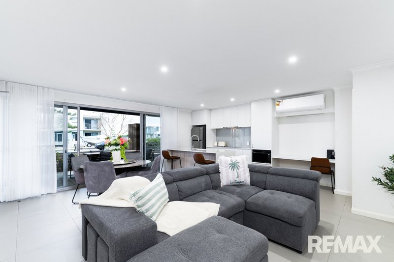 Photo - 1/8 Keel Lane, Alkimos WA 6038 - Image 9