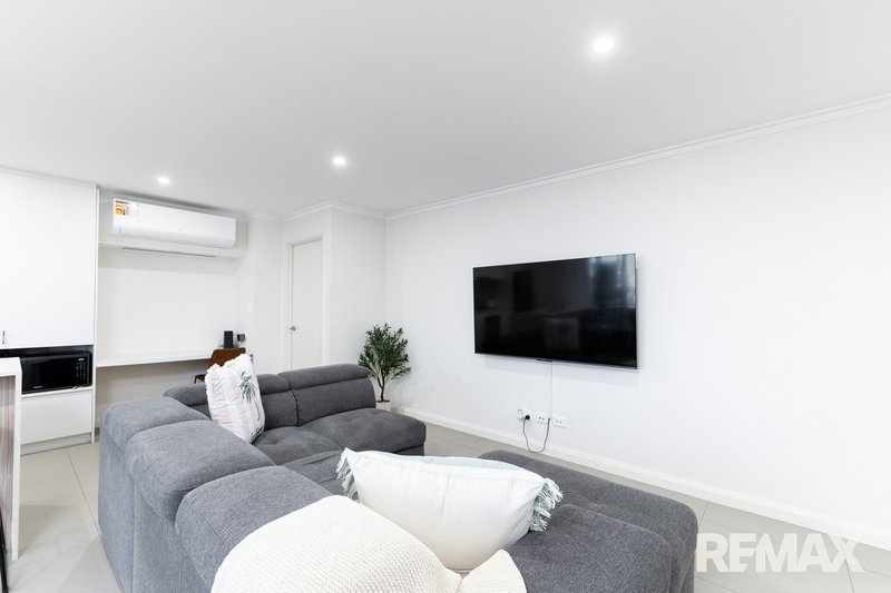 Photo - 1/8 Keel Lane, Alkimos WA 6038 - Image 11