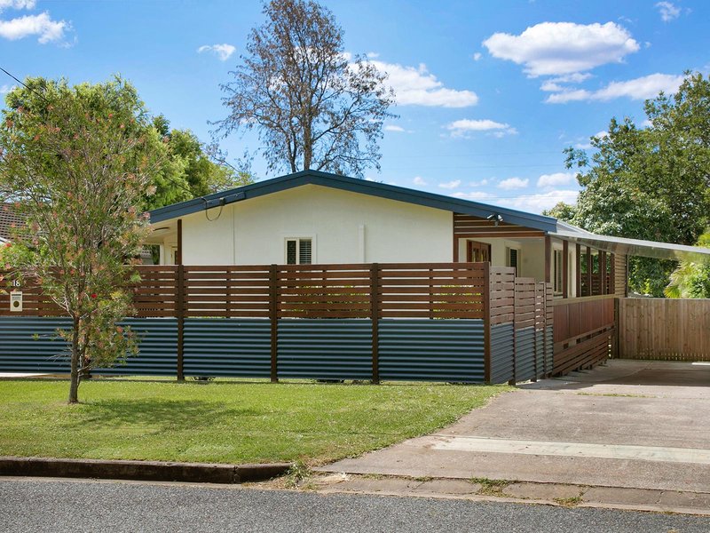 18 Kendall Street, Oxley QLD 4075