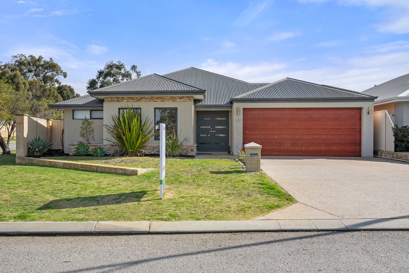 Photo - 18 Kensei Road, Baldivis WA 6171 - Image 1