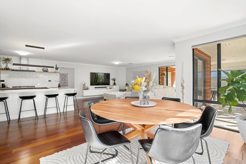 Photo - 18 Kensei Road, Baldivis WA 6171 - Image 5