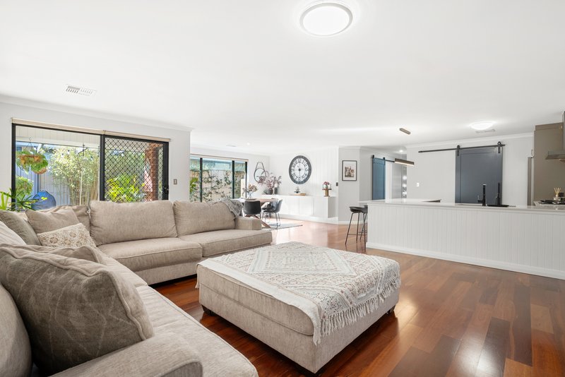 Photo - 18 Kensei Road, Baldivis WA 6171 - Image 7