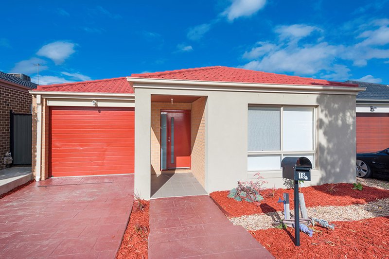 18 Kensley Circuit, Craigieburn VIC 3064