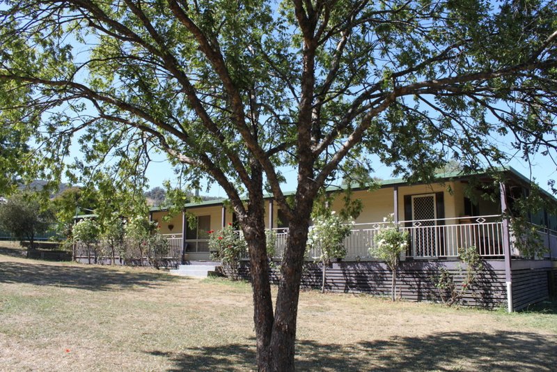 18 Kent Street, Tumbarumba NSW 2653