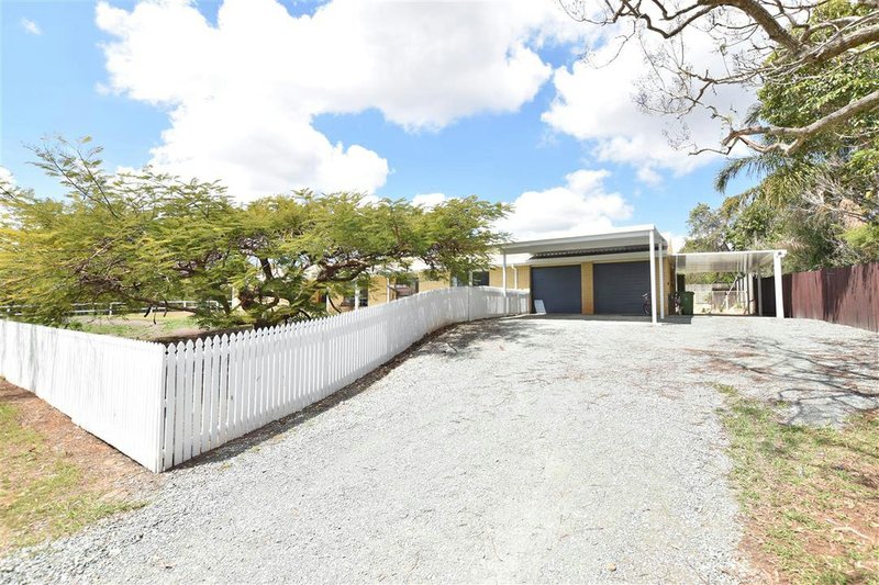 Photo - 18 Kerr Road, Kallangur QLD 4503 - Image 25