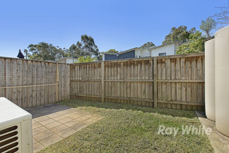 Photo - 18 Kestrel Circuit, Shortland NSW 2307 - Image 3