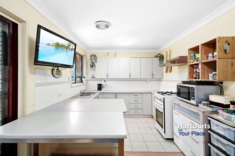 Photo - 18 Kew Place, Dharruk NSW 2770 - Image 4