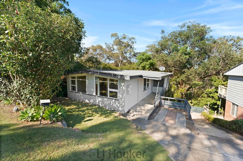Photo - 18 Kilaben Road, Kilaben Bay NSW 2283 - Image 1