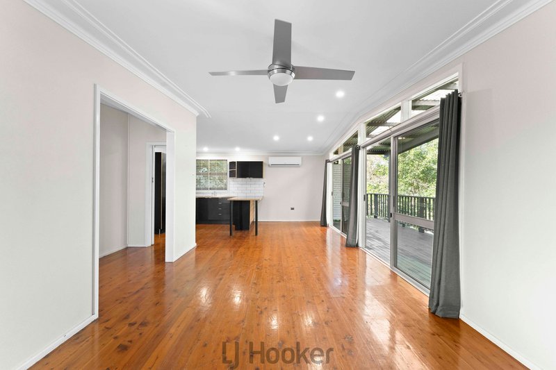 Photo - 18 Kilaben Road, Kilaben Bay NSW 2283 - Image 2