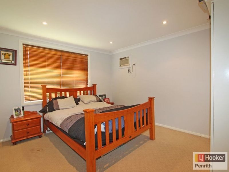 Photo - 18 Kilkenny Road, South Penrith NSW 2750 - Image 4