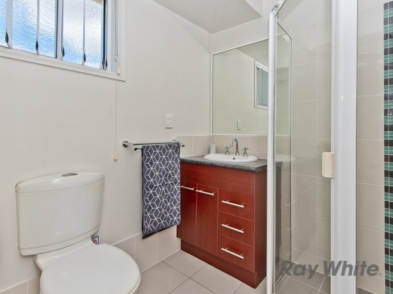 Photo - 18 Kimberley Drive, Burpengary QLD 4505 - Image 11