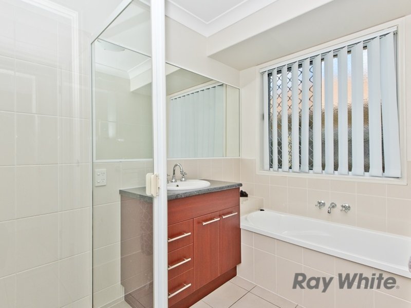 Photo - 18 Kimberley Drive, Burpengary QLD 4505 - Image 14