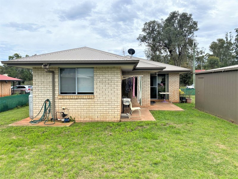 Photo - 18 King Street, Memerambi QLD 4610 - Image 8