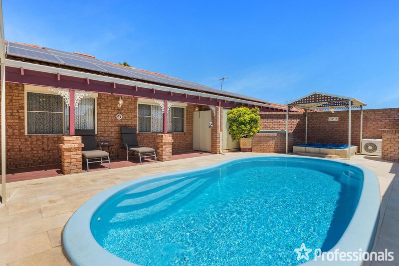 Photo - 18 Kingsford Court, Port Kennedy WA 6172 - Image 2