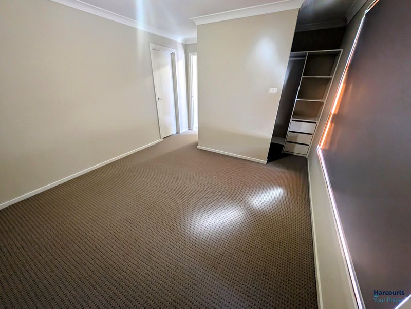 Photo - 18 Kobe Street, Ropes Crossing NSW 2760 - Image 7