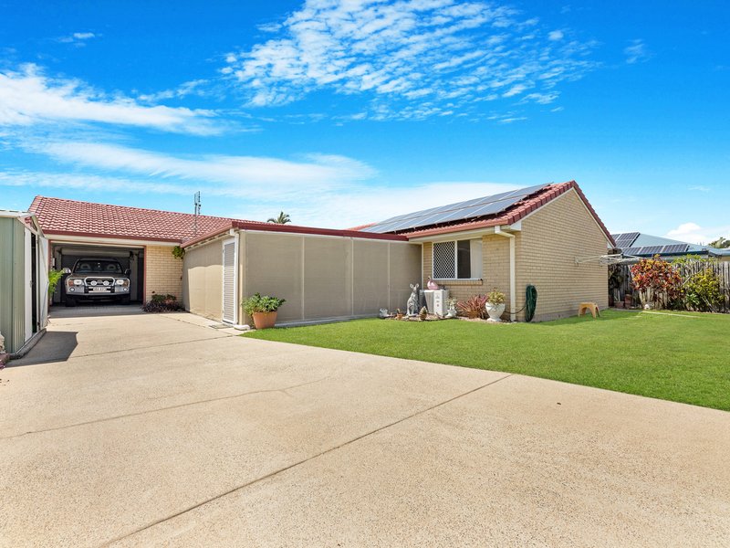 Photo - 18 Kookaburra Drive, Eli Waters QLD 4655 - Image 19