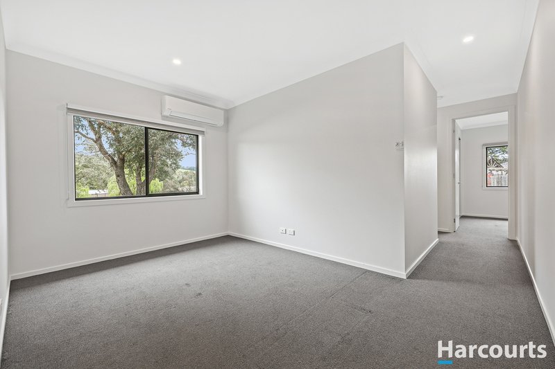 Photo - 18 Kookaburra Grove, Neerim South VIC 3831 - Image 5