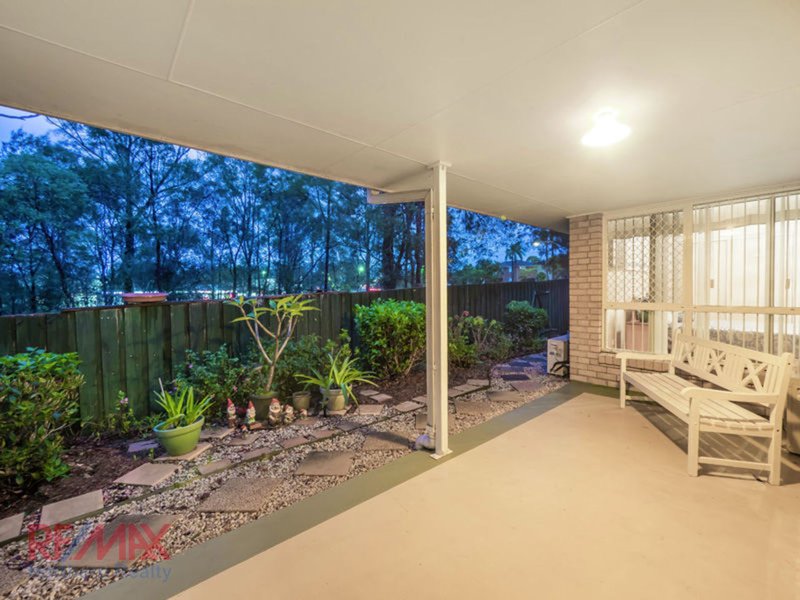 Photo - 18 Kosta Place, Albany Creek QLD 4035 - Image 4