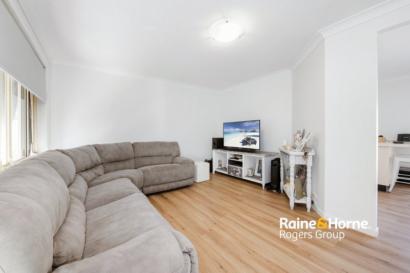 Photo - 18 Kowandi Close, Buff Point NSW 2262 - Image 2