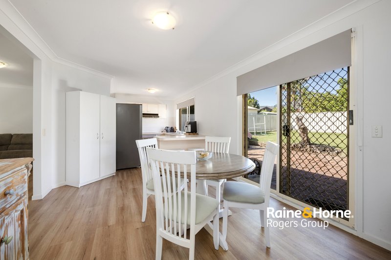 Photo - 18 Kowandi Close, Buff Point NSW 2262 - Image 3