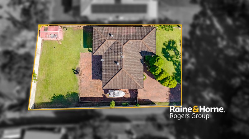 Photo - 18 Kowandi Close, Buff Point NSW 2262 - Image 11