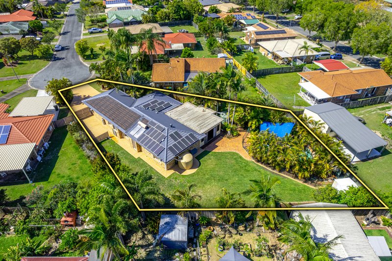 Photo - 18 Kuralo Place, Bald Hills QLD 4036 - Image 2