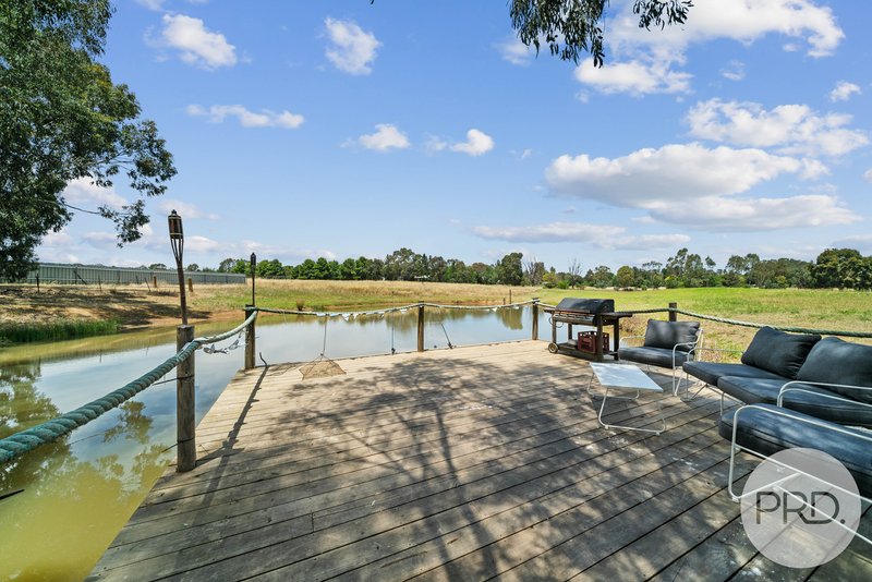 Photo - 18 Kyeamba Avenue, Lake Albert NSW 2650 - Image 21