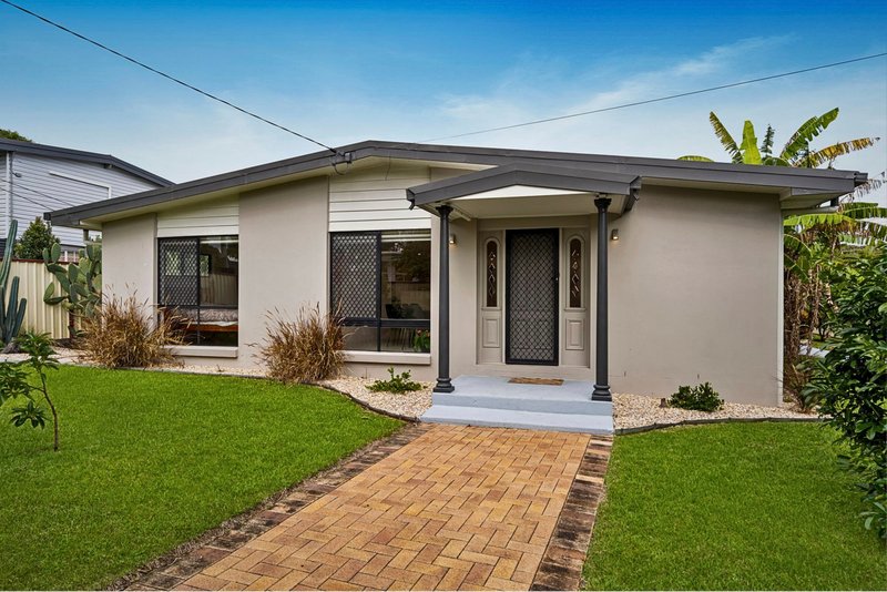 Photo - 18 Kyogle Street, Crestmead QLD 4132 - Image 1