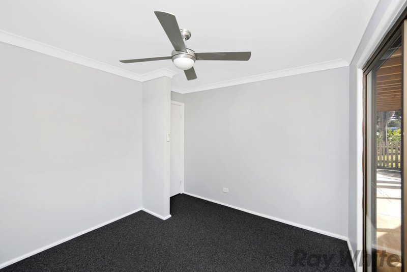 Photo - 18 Laelana Avenue, Budgewoi NSW 2262 - Image 13