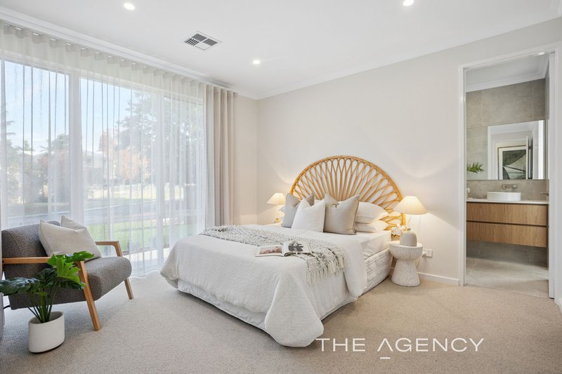 Photo - 18 Lake Carine Gardens, Carine WA 6020 - Image 4