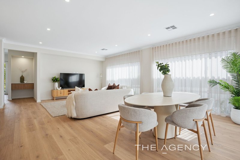 Photo - 18 Lake Carine Gardens, Carine WA 6020 - Image 6
