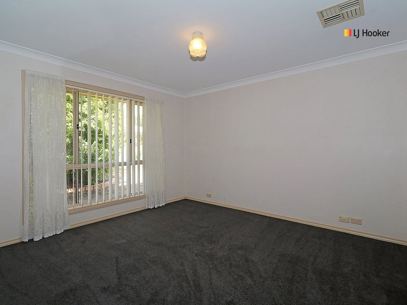 Photo - 18 Lamilla Street, Glenfield Park NSW 2650 - Image 7