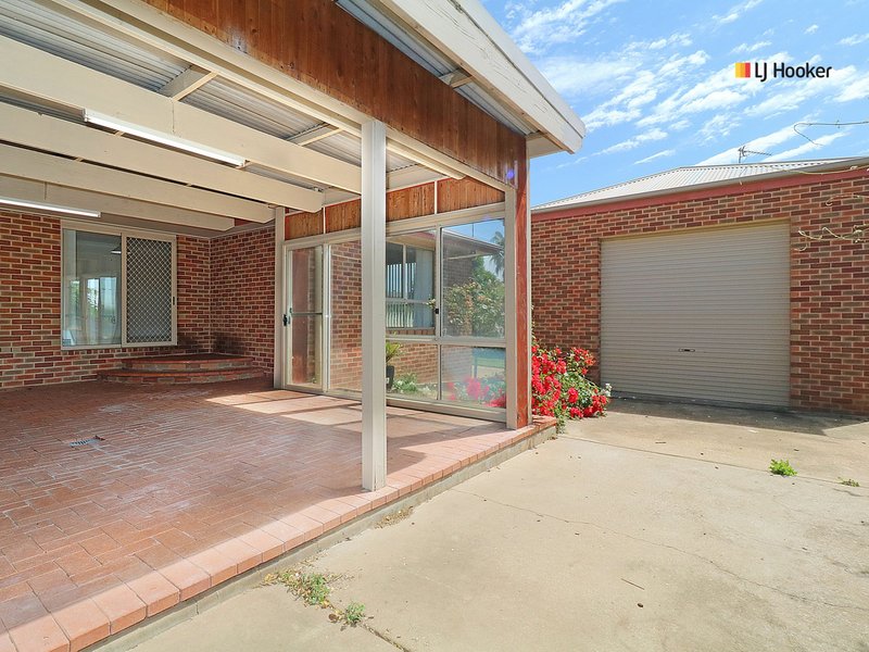 Photo - 18 Lamilla Street, Glenfield Park NSW 2650 - Image 14