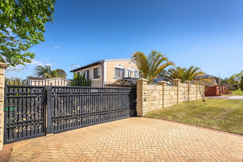 18 Langley Way, Booragoon WA 6154