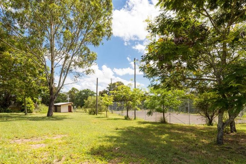 Photo - 18 Langmorn Street, Raglan QLD 4697 - Image 10